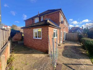 Photo 28- click for photo gallery